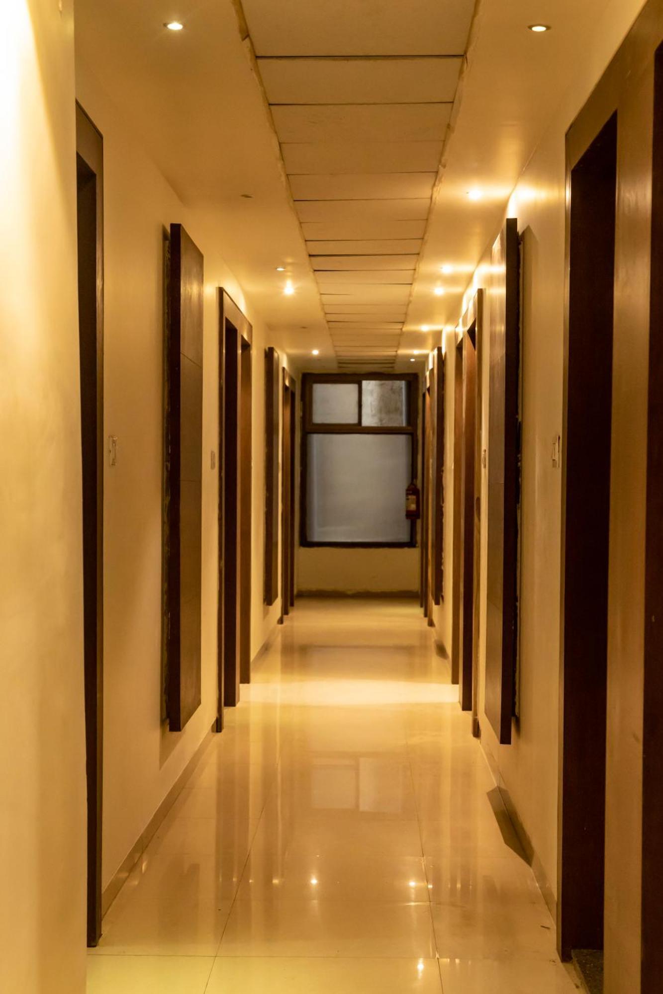 Adarsh Palace Hotel Бхопал Екстер'єр фото